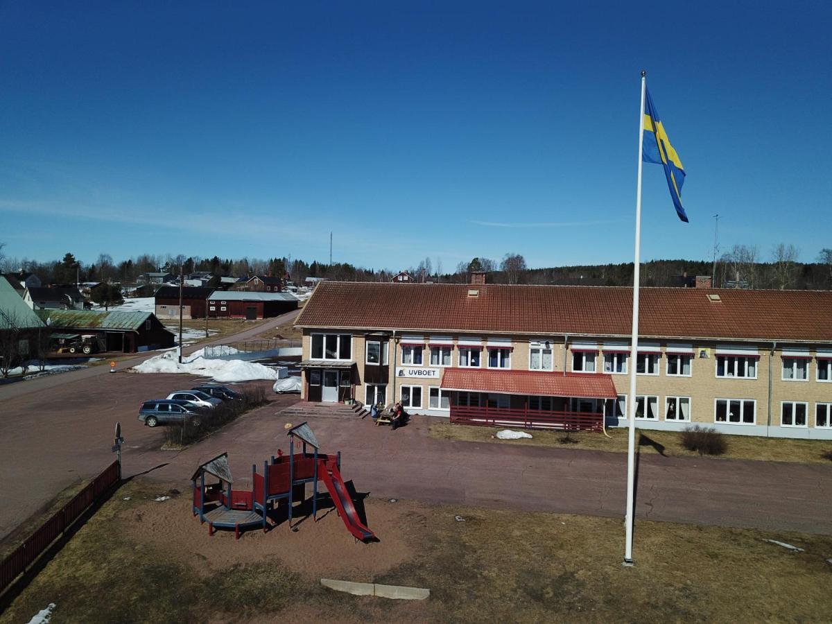 Asens Vandrarhem Uvboet Älvdalen Eksteriør bilde