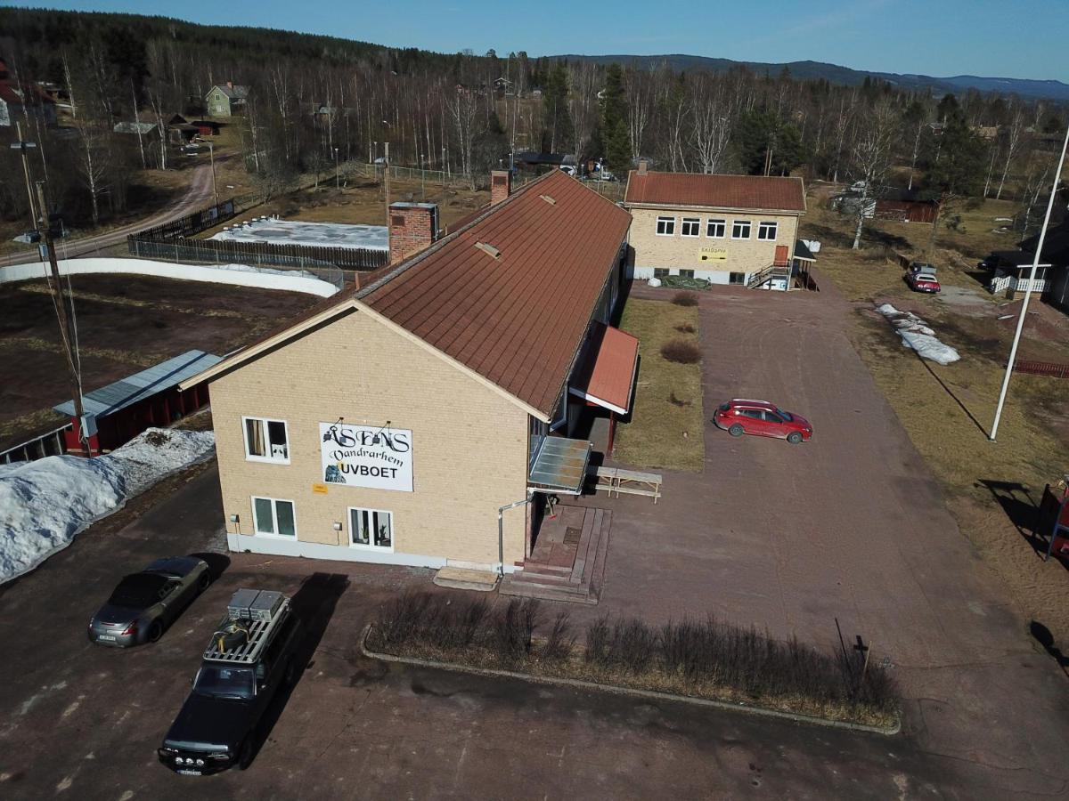 Asens Vandrarhem Uvboet Älvdalen Eksteriør bilde